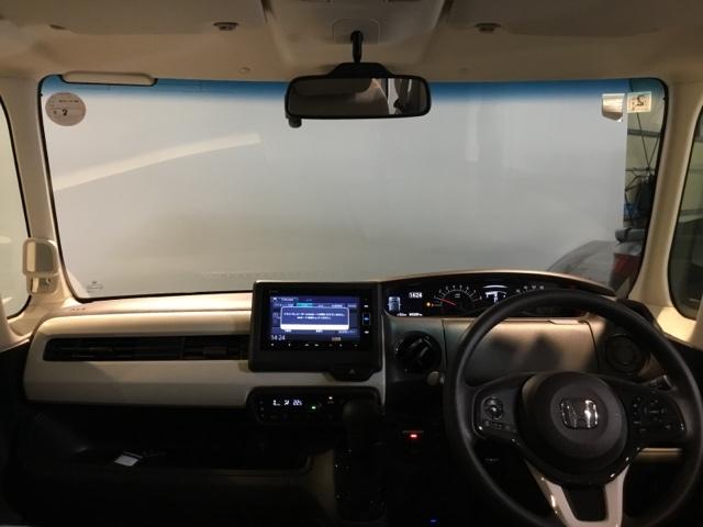 Ｎ－ＢＯＸ Ｌ　メモリーナビ　ドラレコ　ＥＴＣ　衝突回避支援ブレーキ　Ｉ－ＳＴＯＰ　クリソナ　ＰＷ　パワステ　Ｓヒーター　スマ－トキ－　Ｂカメ　地デジＴＶ　ナビ＆ＴＶ　サイドエアバック　横滑り防止　ＬＥＤライト（2枚目）