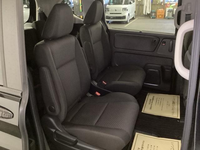 フリードハイブリッド ハイブリッド・Ｇホンダセンシング　メモリーナビ　ドラレコ　ＥＴＣ　軽減ブレーキ　キーフリーシステム　ＤＶＤ再生可能　ＥＣＯＮ　後カメラ　Ａクルーズ　地デジフルセグＴＶ　ＬＥＤヘッドランプ　ドライブレコーダ　パワーウインドウ　エアバッグ（12枚目）