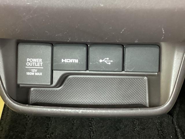 フリードハイブリッド ハイブリッド・Ｇホンダセンシング　メモリーナビ　ドラレコ　ＥＴＣ　軽減ブレーキ　キーフリーシステム　ＤＶＤ再生可能　ＥＣＯＮ　後カメラ　Ａクルーズ　地デジフルセグＴＶ　ＬＥＤヘッドランプ　ドライブレコーダ　パワーウインドウ　エアバッグ（21枚目）