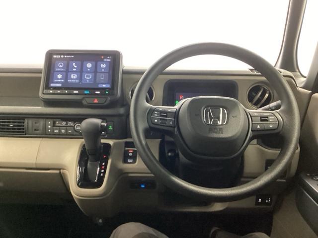 Ｎ－ＢＯＸジョイ ベースグレード　２トーン　メモリーナビ　リアカメラ　ＥＴＣ　踏み間違い防止装置　Ｂカメラ　横滑り防止機能　ＬＥＤランプ　クルーズコントロール　パワーウィンドウ　前席シートヒーター　スマートキー　フルセグＴＶ　キーレス（3枚目）