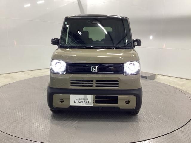 Ｎ－ＢＯＸジョイ ベースグレード　２トーン　メモリーナビ　リアカメラ　ＥＴＣ　踏み間違い防止装置　Ｂカメラ　横滑り防止機能　ＬＥＤランプ　クルーズコントロール　パワーウィンドウ　前席シートヒーター　スマートキー　フルセグＴＶ　キーレス（6枚目）