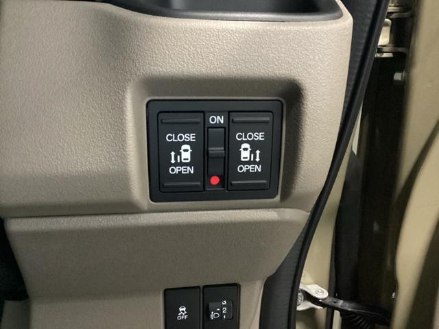 Ｎ－ＢＯＸジョイ ベースグレード　２トーン　メモリーナビ　リアカメラ　ＥＴＣ　踏み間違い防止装置　Ｂカメラ　横滑り防止機能　ＬＥＤランプ　クルーズコントロール　パワーウィンドウ　前席シートヒーター　スマートキー　フルセグＴＶ　キーレス（14枚目）