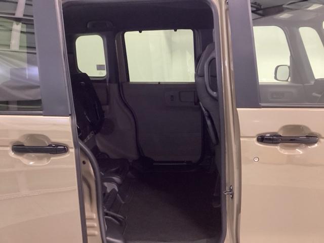 Ｎ－ＢＯＸジョイ ベースグレード　２トーン　メモリーナビ　リアカメラ　ＥＴＣ　踏み間違い防止装置　Ｂカメラ　横滑り防止機能　ＬＥＤランプ　クルーズコントロール　パワーウィンドウ　前席シートヒーター　スマートキー　フルセグＴＶ　キーレス（27枚目）