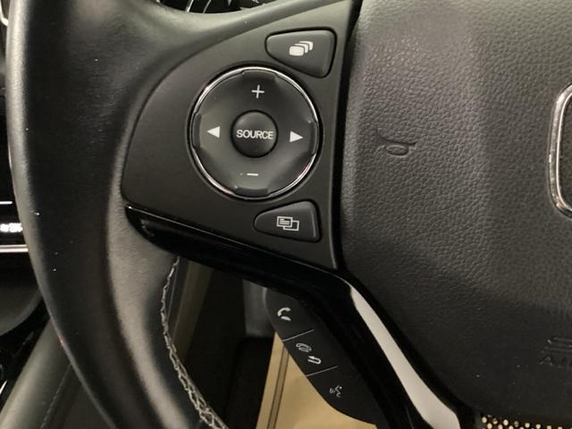 ヴェゼル ハイブリッドＺ・ホンダセンシング　メモリーナビ　リアカメラ　ＥＴＣ　ＤＶＤ再生機能　横滑り防止システム　バックアイカメラ　盗難防止装置　フルセ　シートヒーター付　スマ－トキ－　ＥＣＯモード　パワーウィンド　ＬＥＤライト　ナビ＆ＴＶ（22枚目）