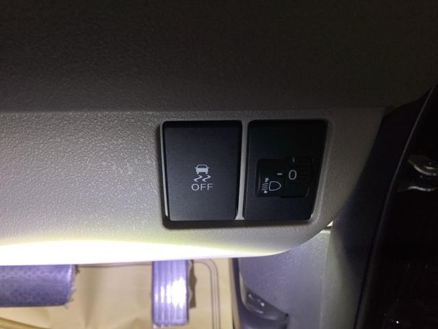 Ｎ－ＢＯＸ ベースグレード　リアカメラ　ドラレコ　ＥＴＣ　衝突軽減システム　スマートキ－　カーテンエアバック　イモビライザー　ＥＣＯモード　横滑り防止　オートクルーズ　ＬＥＤヘッドライト　キーフリー　地デジ　パワーステアリング（29枚目）