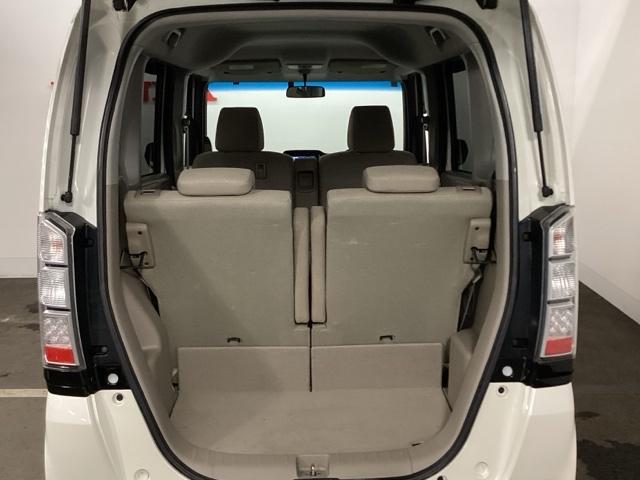 N-BOX G・Lパッケージ メモリーナビ DVD CD I-STOP ベンチ席 全席PW ナビテレビ 1セグ AAC 横滑り防止 スマートキー ABS キーレスE パワーステアリング 片側電動両側スライドドア 運転席エアバッグ(10枚目)