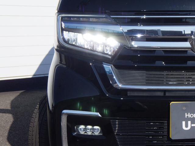 N-BOXカスタム L サイドエアバッグ Aストップ シートヒータ 点検記録簿 キーフリーシステム LEDライト リアカメ クルーズコントロール AC スマキー 横滑り防止 パワーステアリング USB ABS エアバッグ(2枚目)