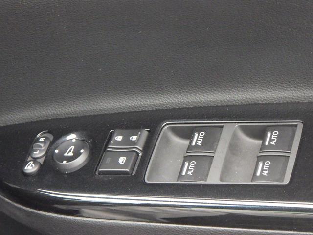 アコードハイブリッド EX バックモニター サイドモニター 記録簿 ナビTV LEDヘッド フルセグテレビ クルーズコントロール スマキー ETC車載器 キーレス アイドリングストップ エアバッグ フルオートエアコン(15枚目)