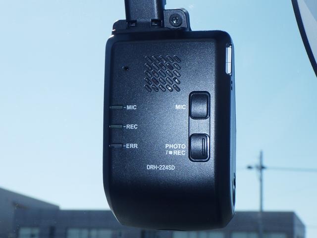 Ｎ－ＢＯＸ ベースグレード　スマートキ－　カーテンエアバック　ＥＣＯモード　横滑り防止　オートクルーズ　ＬＥＤヘッドライト　キーフリー　地デジ　パワーステアリング　ドライブレコーダー　オートエアコン　リアカメラ（6枚目）