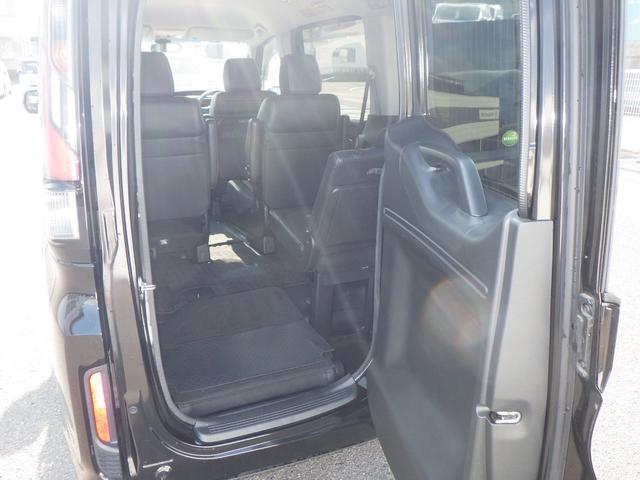 ステップワゴンスパーダ スパーダ・クールスピリットホンダセンシング　サイドエアバック　スマートキ　左右電動スライドドア　バックモニタ　Ｗエアコン　地ＴＶ　ナビ＆ＴＶ　三列シート　ＵＳＢ　助手席エアバッグ　ＡＡＣ　ターボ車（19枚目）