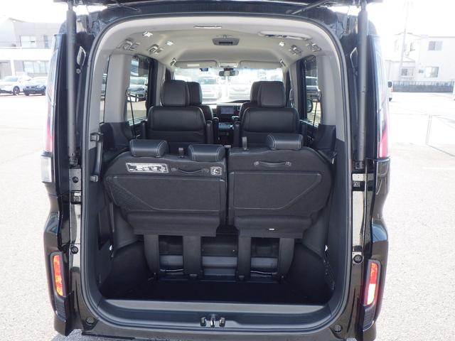 ステップワゴンスパーダ スパーダ・クールスピリットホンダセンシング　サイドエアバック　スマートキ　左右電動スライドドア　バックモニタ　Ｗエアコン　地ＴＶ　ナビ＆ＴＶ　三列シート　ＵＳＢ　助手席エアバッグ　ＡＡＣ　ターボ車（20枚目）