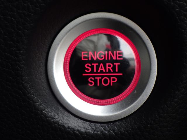 Ｎ－ＢＯＸカスタム Ｌ　サイドエアバッグ　ナビＴＶ　Ａストップ　シートヒータ　点検記録簿　キーフリーシステム　ＬＥＤライト　リアカメ　クルーズコントロール　ＡＣ　ＤＶＤ視聴可能　スマキー　ＥＴＣ　横滑り防止　フルセグＴＶ（5枚目）