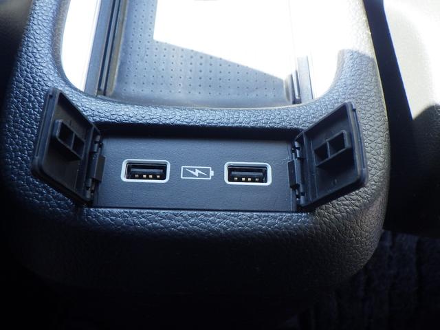 フィット ｅ：ＨＥＶホーム　助手席エアバッグ　運転席エアバッグ　アイドリングストップ　ＬＥＤライト　ＵＳＢ接続　バックカメラ　ＡＢＳ　サイドエアバッグ　オートクルーズコントロール　フルセグＴＶ　スマートキー（17枚目）