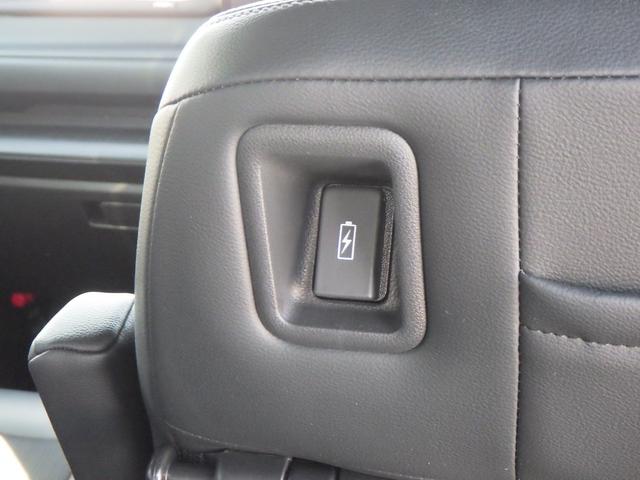 ステップワゴン e:HEVスパーダ デュアルエアコン フルオートエアコン ESC シートヒータ キーフリー LEDヘッドランプ ABS リアカメラ スマートキ USBポート クルーズコントロール ECOモード(17枚目)