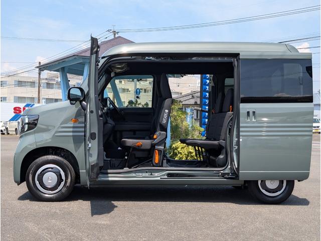Ｎ－ＶＡＮ ファン　衝突回避支援ブレーキ　追従機能付レーダークルーズ　ＬＥＤヘッドライト＆フォグ　スマートキー　ナビ装着用スペシャルパッケージ（42枚目）