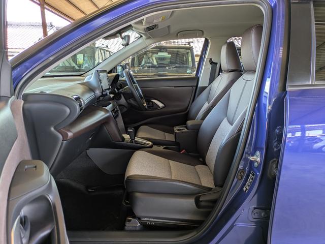 ヤリスクロス ハイブリッドZ 8インチディスプレイオーディオ&ナビ&全方位カメラ レーダークルーズ ブラインドスポットモニター パワーバックドア LEDライト 前席シートヒーター(10枚目)