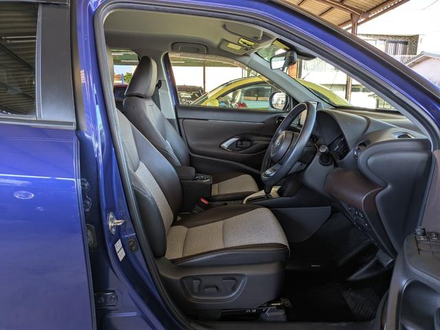 ヤリスクロス ハイブリッドZ 8インチディスプレイオーディオ&ナビ&全方位カメラ レーダークルーズ ブラインドスポットモニター パワーバックドア LEDライト 前席シートヒーター(12枚目)