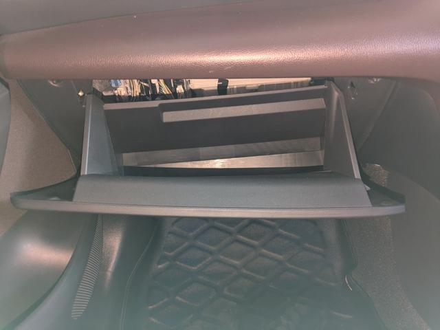 ヤリスクロス ハイブリッドZ 8インチディスプレイオーディオ&ナビ&全方位カメラ レーダークルーズ ブラインドスポットモニター パワーバックドア LEDライト 前席シートヒーター(37枚目)