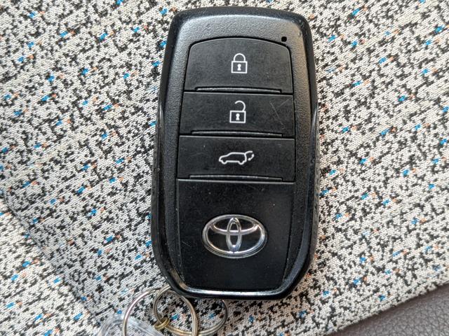 ヤリスクロス ハイブリッドZ 8インチディスプレイオーディオ&ナビ&全方位カメラ レーダークルーズ ブラインドスポットモニター パワーバックドア LEDライト 前席シートヒーター(63枚目)