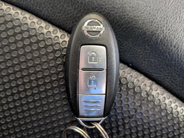 エクストレイル ２０Ｓ　パートタイム４ＷＤ　ＨＩＤライト　スマートキー　ルーフキャリア　オールテレーンタイヤ（49枚目）