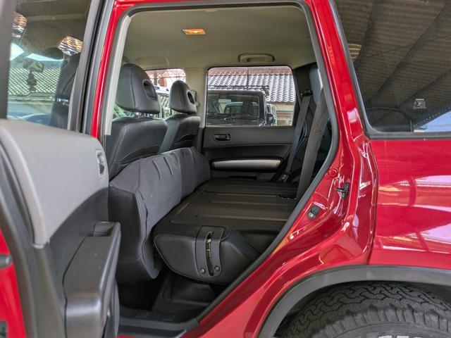 エクストレイル ２０Ｓ　パートタイム４ＷＤ　ＨＩＤライト　スマートキー　ルーフキャリア　オールテレーンタイヤ（76枚目）