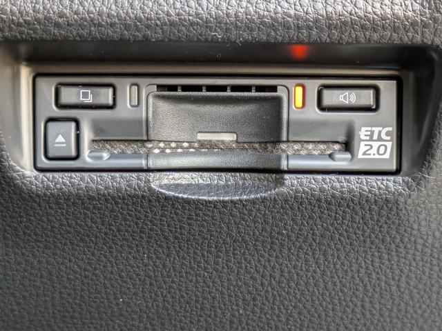 RAV4 ハイブリッドアドベンチャー 10.5インチナビ&パノラミックビューモニター フルセグTV デジタルインナーミラー ハンズフリーパワーバックドア 前席ベンチレーション ステアリングヒーター セーフティセンス(35枚目)