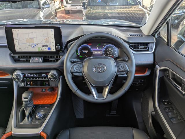 RAV4 ハイブリッドアドベンチャー 10.5インチナビ&パノラミックビューモニター フルセグTV デジタルインナーミラー ハンズフリーパワーバックドア 前席ベンチレーション ステアリングヒーター セーフティセンス(59枚目)