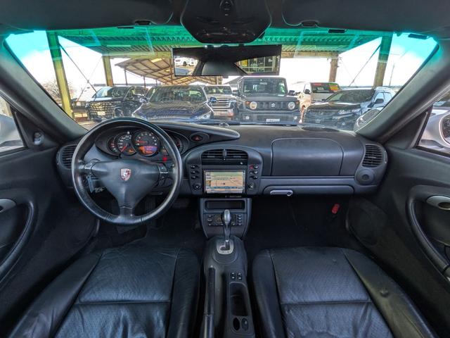 ９１１ ９１１カレラＳティプトロ　左ハンドル　電動スライド＆チルトサンルーフ　１９インチアルミホイール　ＧＴ３仕様　黒革＆パワーシート（4枚目）