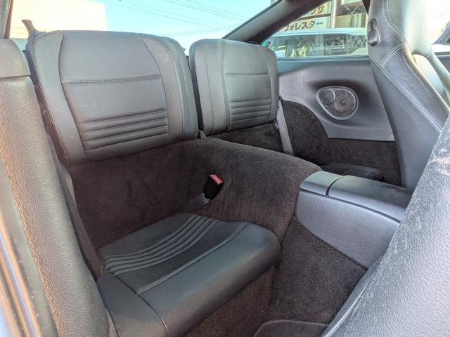 ９１１ ９１１カレラＳティプトロ　左ハンドル　電動スライド＆チルトサンルーフ　１９インチアルミホイール　ＧＴ３仕様　黒革＆パワーシート（16枚目）