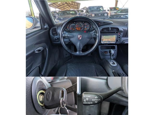 ９１１ ９１１カレラＳティプトロ　左ハンドル　電動スライド＆チルトサンルーフ　１９インチアルミホイール　ＧＴ３仕様　黒革＆パワーシート（21枚目）