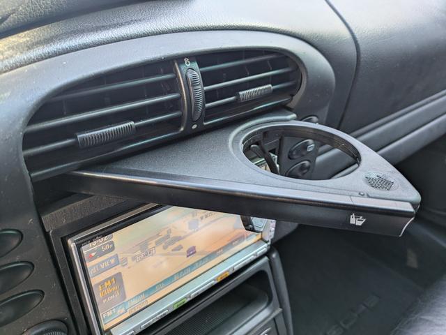 ９１１ ９１１カレラＳティプトロ　左ハンドル　電動スライド＆チルトサンルーフ　１９インチアルミホイール　ＧＴ３仕様　黒革＆パワーシート（27枚目）