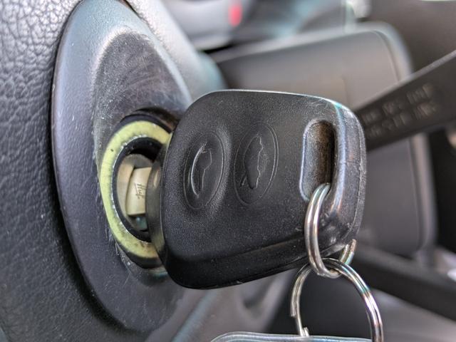 ９１１ ９１１カレラＳティプトロ　左ハンドル　電動スライド＆チルトサンルーフ　１９インチアルミホイール　ＧＴ３仕様　黒革＆パワーシート（55枚目）