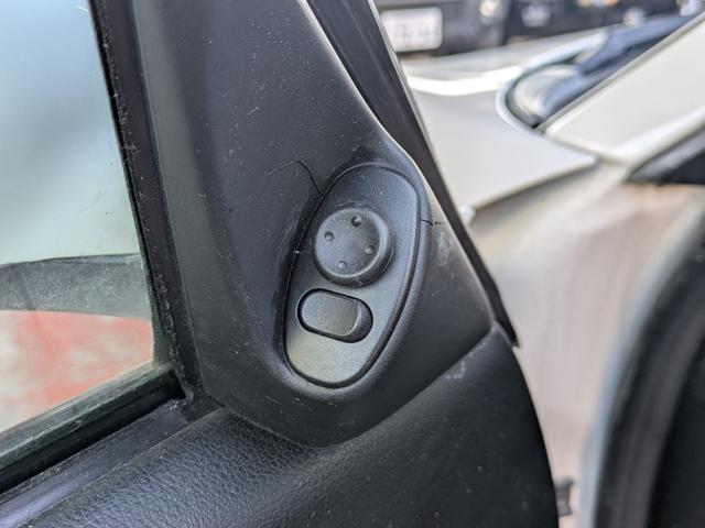 ９１１ ９１１カレラＳティプトロ　左ハンドル　電動スライド＆チルトサンルーフ　１９インチアルミホイール　ＧＴ３仕様　黒革＆パワーシート（59枚目）