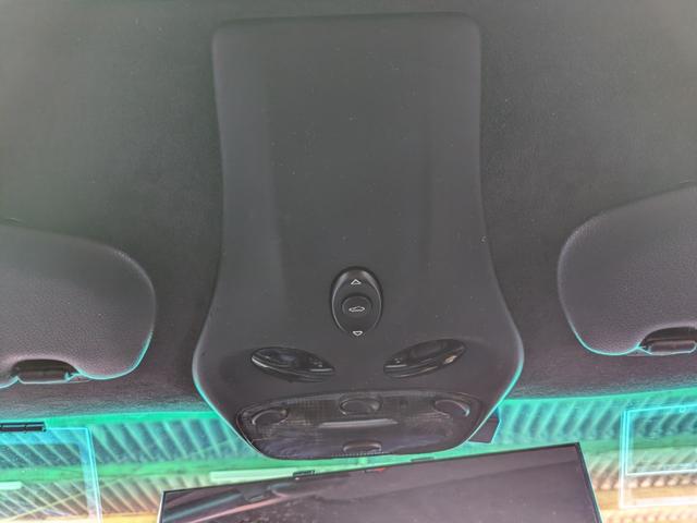 ９１１ ９１１カレラＳティプトロ　左ハンドル　電動スライド＆チルトサンルーフ　１９インチアルミホイール　ＧＴ３仕様　黒革＆パワーシート（60枚目）