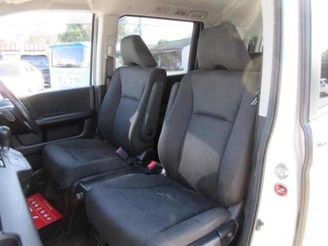 ステップワゴンスパーダ Ｚ　社外ＳＤナビ　地デジ　バックカメラ　両側パワースライド　パドルシフト　スマートキー　オートエアコン　オートライト　ＨＩＤライト　フォグランプ　純正１６ＡＷ　１年保証（24枚目）