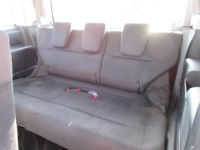 ステップワゴンスパーダ Ｚ　社外ＳＤナビ　地デジ　バックカメラ　両側パワースライド　パドルシフト　スマートキー　オートエアコン　オートライト　ＨＩＤライト　フォグランプ　純正１６ＡＷ　１年保証（29枚目）