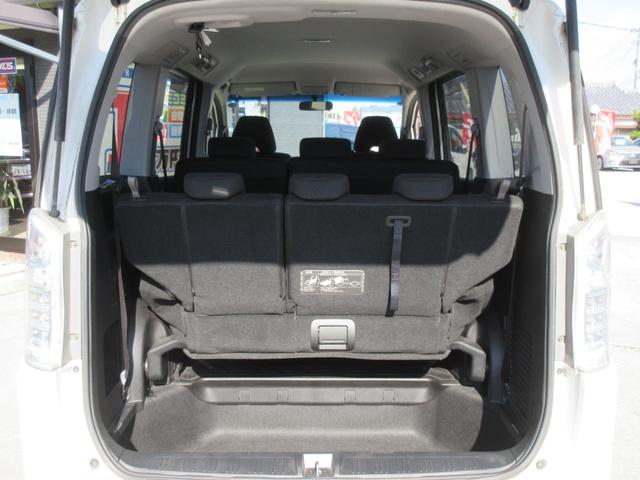 ステップワゴンスパーダ Ｚ　社外ＳＤナビ　地デジ　バックカメラ　両側パワースライド　パドルシフト　スマートキー　オートエアコン　オートライト　ＨＩＤライト　フォグランプ　純正１６ＡＷ　１年保証（30枚目）