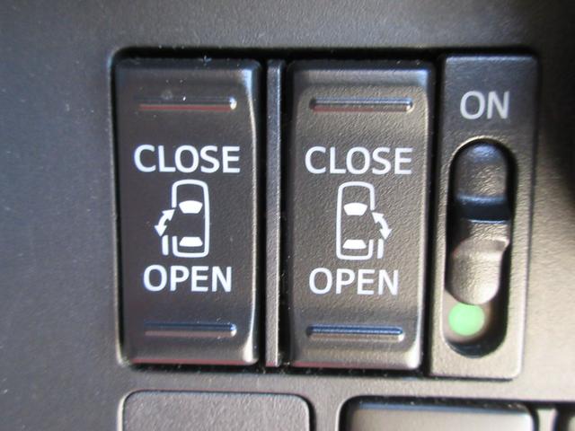 ルーミー カスタムＧ　改良後モデル　スマートアシストＩＩＩ　純正ＳＤナビ　地デジ　バックカメラ　Ｂｌｕｅｔｏｏｔｈ　両側パワースライド　クルコン　ＥＴＣ　スマートキー　ＬＥＤヘッド　オートハイビーム　純正１４ＡＷ　１年保証（17枚目）