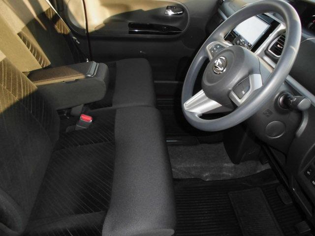 カスタムX SAIII ワンオーナー車 社外ナビ地デジ Bluetooth バックカメラ 片側電動スライドドア スマートキー プッシュスターター 衝突軽減ブレーキ オートマチックハイビーム 横滑り防止機能 走行39919km(15枚目)