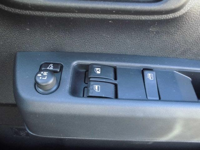 ピクシスバン クルーズ 4WD AT エアコン パワステ パワーウィンドウ コーナーセンサー スマートアシスト LEDライト ナビ TV(12枚目)