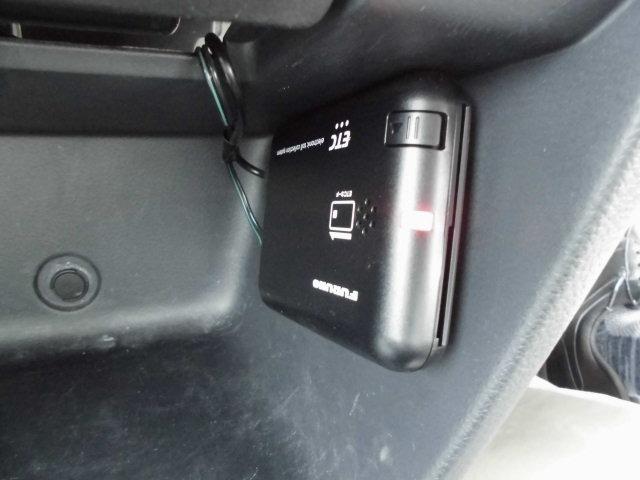 ミニキャブトラック みのり　４ＷＤ　エアコン　パワステ　デフロック　ＥＴＣ（8枚目）