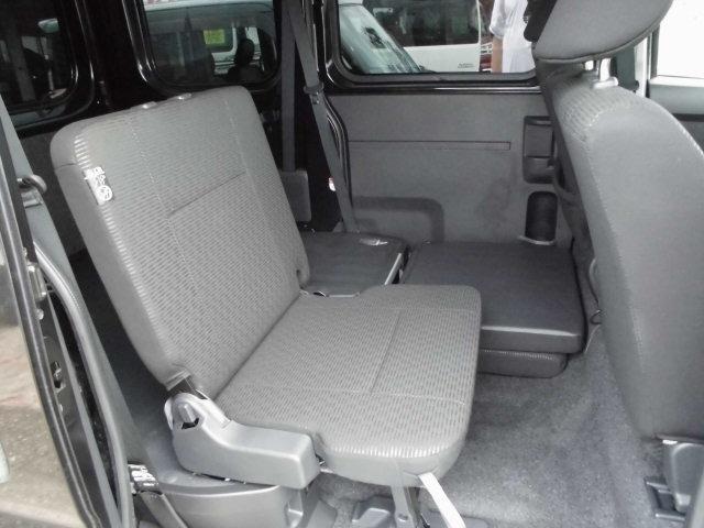 ハイゼットカーゴ クルーズ　ワンオーナー　ディスプレイオーディオ　ＨＤＭＩ　社外アルミ　ＴＶ　バックカメラ　ＥＴＣ　ドラレコ前後　純正リフトアップ（19枚目）