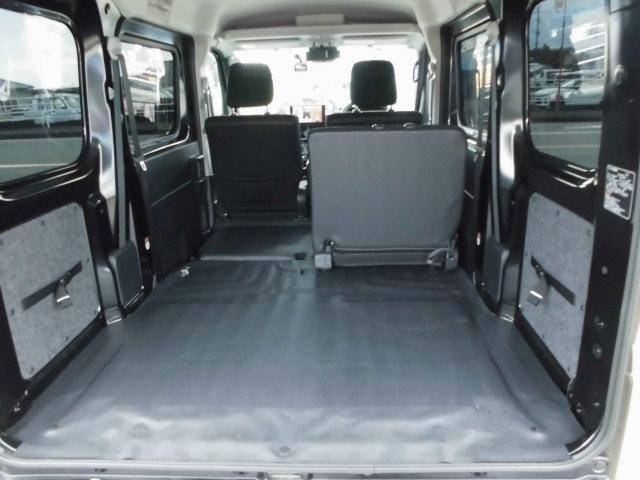 ハイゼットカーゴ クルーズ　ワンオーナー　ディスプレイオーディオ　ＨＤＭＩ　社外アルミ　ＴＶ　バックカメラ　ＥＴＣ　ドラレコ前後　純正リフトアップ（21枚目）