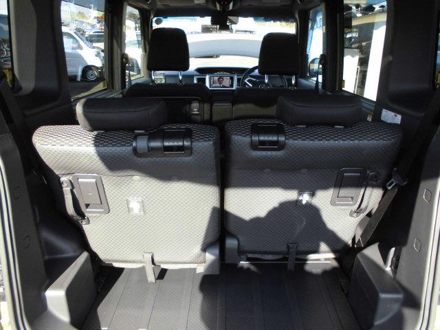 ピクシスメガ Ｌ　ＳＡＩＩ　ナビ　テレビ　バックカメラ　両側パワースライドドア　衝突被害軽減ブレーキ　ＥＴＣ　アイドリングストップ　プッシュスタート　スマートキー（20枚目）