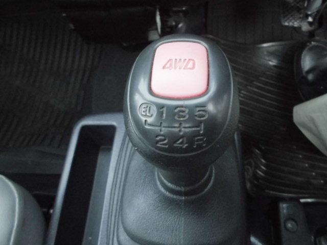 サンバートラック ＴＢ　ダンプ　４ＷＤ　エアコン　パワーステアリング（14枚目）