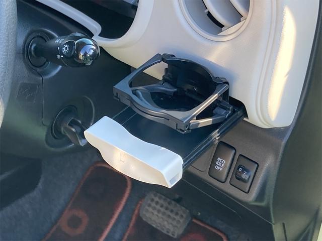 ココアX アイドリングストップ スマートキー CDデッキ オートエアコン 電動格納ドアミラー ベンチシート CVT 盗難防止システム ABS 運転席・助手席エアバック(7枚目)