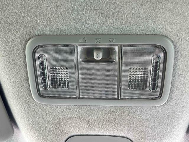 ステラ カスタムR スマートアシスト バックカメラ ナビ 衝突被害軽減システム オートライト スマートキー アイドリングストップ 電動格納ミラー ベンチシート CVT 盗難防止システム ABS ESC CD DVD再生 USB(49枚目)