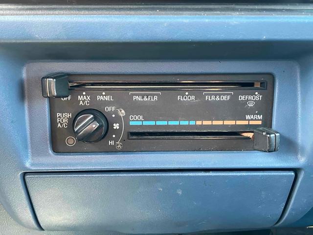 レンジャー 　トラック　ＡＴ　ＥＴＣ　エアコン　ＣＤ（4枚目）