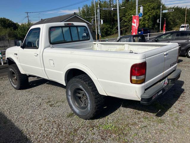 レンジャー 　トラック　ＡＴ　ＥＴＣ　エアコン　ＣＤ（18枚目）