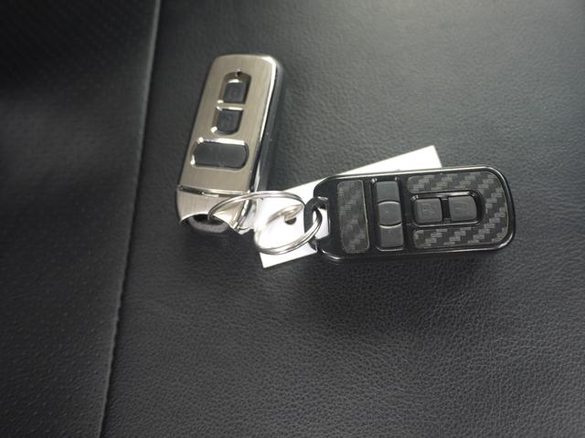 N-BOXカスタム G ターボSSパッケージ 両側電動パワースライドドア ターボ車 パドルシフト カロッツェリアナビ 地デジ Bカメラ ETC 黒革調シートカバー キセノンHID プッシュスタート スマートキー(18枚目)
